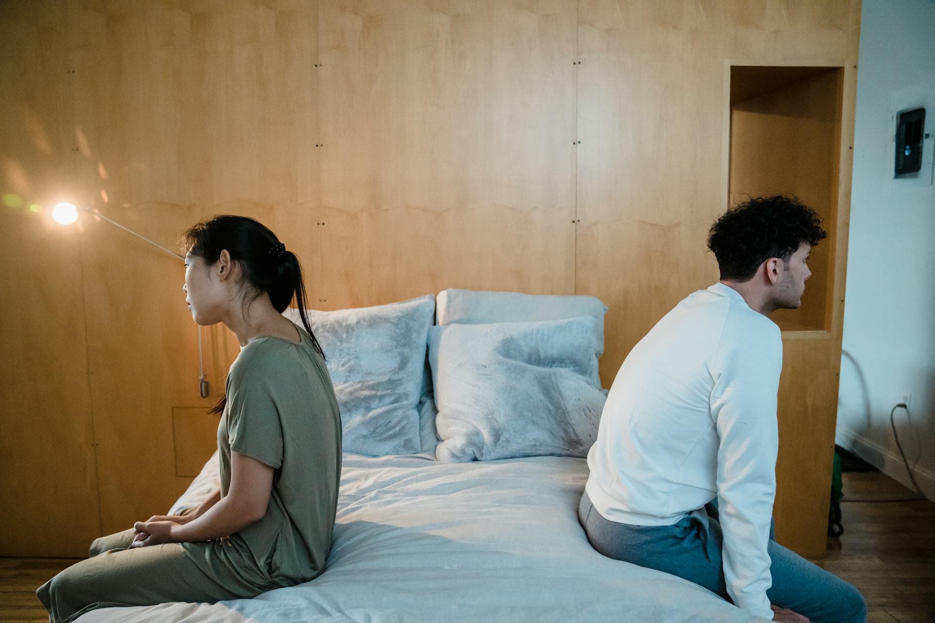 How to Break a Toxic Relationship Energetically: The Protocol